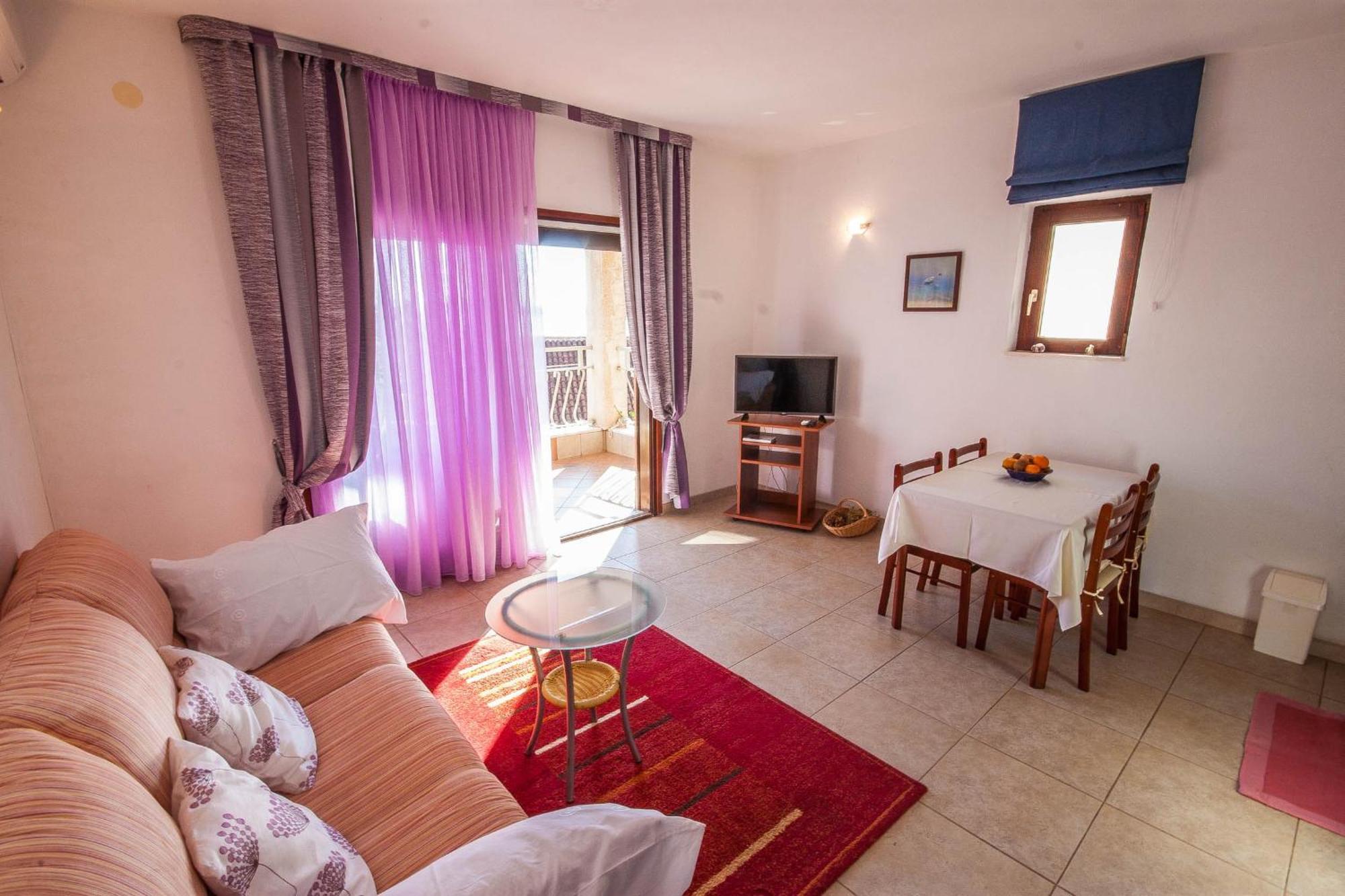 Apartments Rosanda Пакоштане Екстер'єр фото