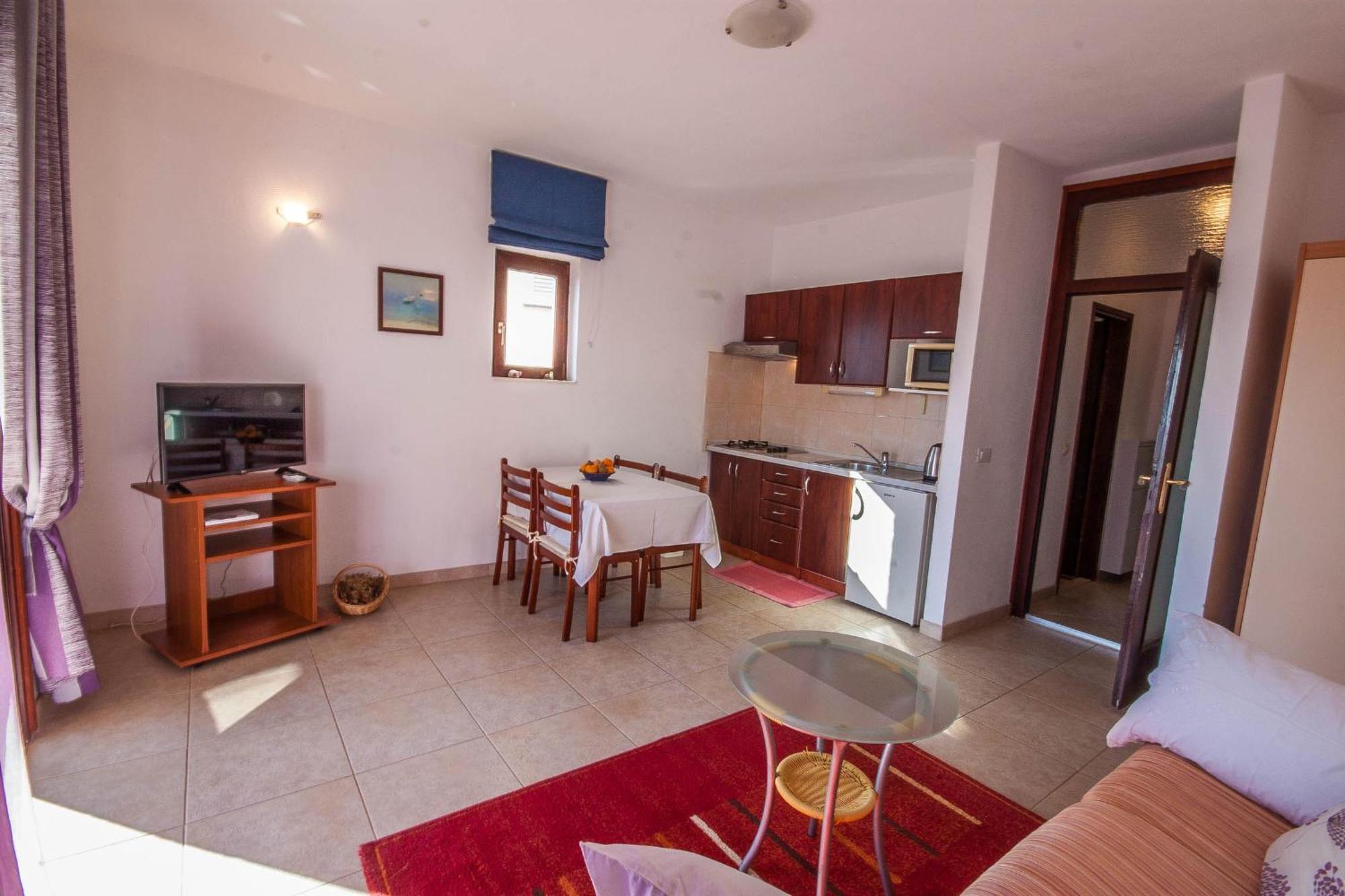 Apartments Rosanda Пакоштане Екстер'єр фото